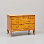 1073 9182 CHEST OF DRAWERS